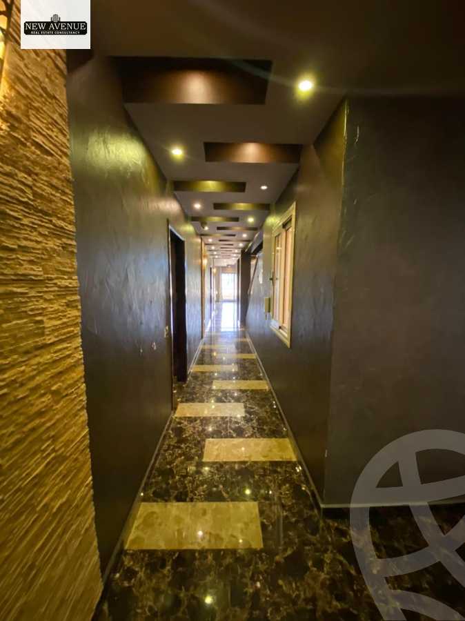 https://aqarmap.com.eg/en/listing/6370331-for-sale-cairo-new-cairo-compounds-the-view-waterway