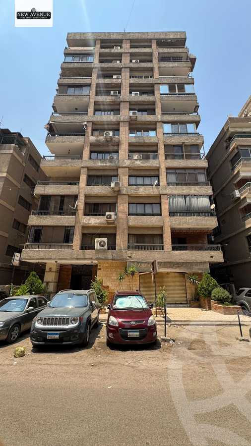 https://aqarmap.com.eg/ar/listing/6372759-for-sale-cairo-nasr-city-compounds-el-serag-mall