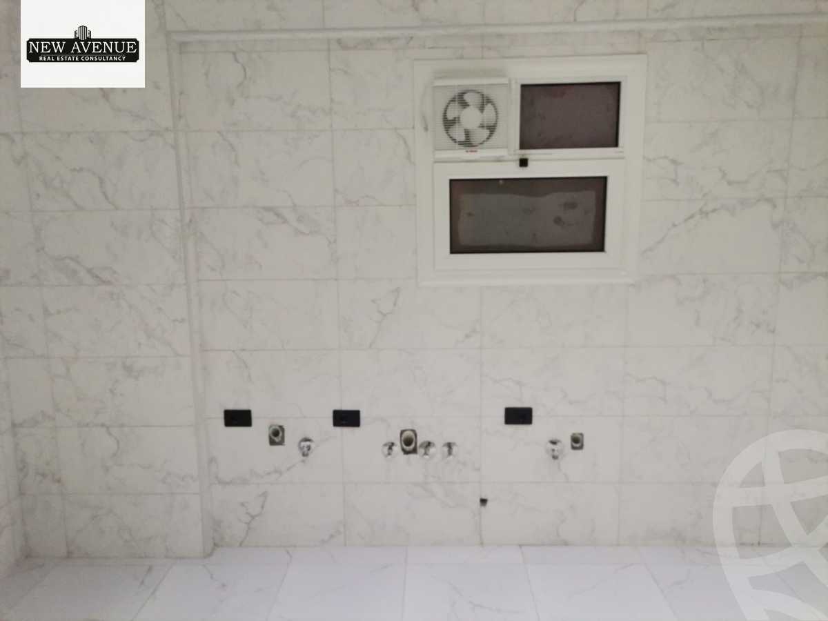 https://aqarmap.com.eg/en/listing/6372839-for-sale-cairo-new-cairo-compounds-mwrd-fq-llttwyr