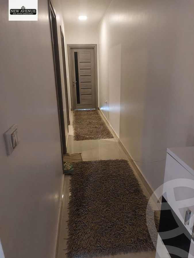 https://aqarmap.com.eg/en/listing/6372906-for-sale-cairo-new-cairo-compounds-mountain-view-hyde-park