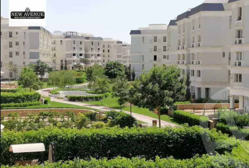 https://aqarmap.com.eg/en/listing/6372906-for-sale-cairo-new-cairo-compounds-mountain-view-hyde-park