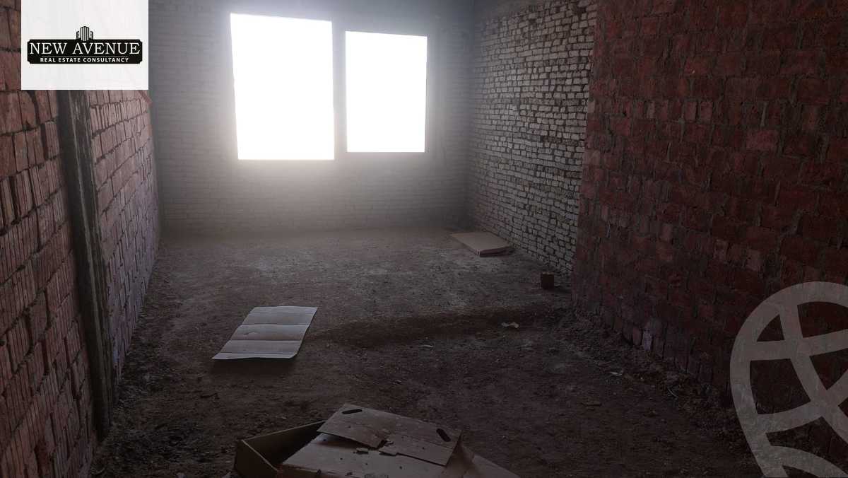 https://aqarmap.com.eg/ar/listing/6372937-for-sale-cairo-new-cairo-compounds-galleria-moon-valley