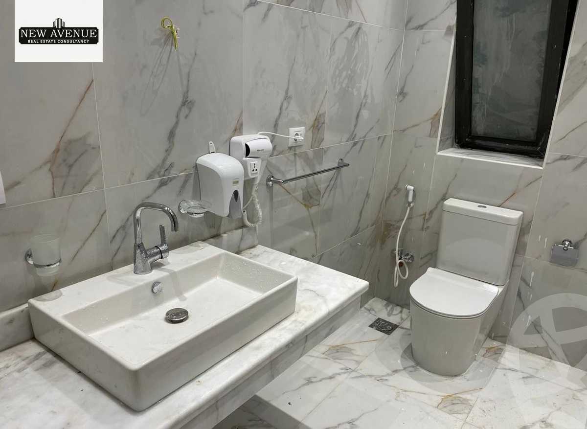 https://aqarmap.com.eg/ar/listing/6372983-for-sale-cairo-new-cairo-compounds-lakeview-residence