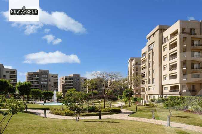 https://aqarmap.com.eg/ar/listing/6373066-for-sale-cairo-new-cairo-compounds-the-square