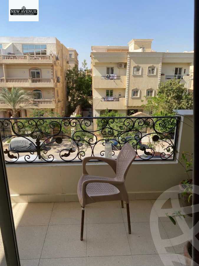 https://aqarmap.com.eg/ar/listing/6373085-for-sale-cairo-new-cairo-first-settlement-mhwr-mstfy-kml
