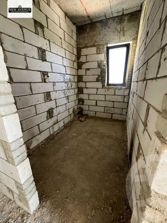 https://aqarmap.com.eg/en/listing/6373208-for-sale-cairo-new-cairo-compounds-lakeview-residence