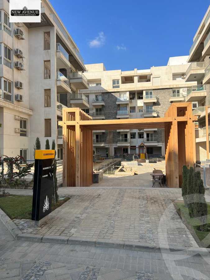 https://aqarmap.com.eg/ar/listing/6375789-for-sale-cairo-new-cairo-compounds-mwntn-fyw-y-syty-club-park-mountain-view-icity