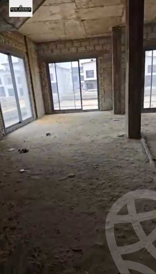 https://aqarmap.com.eg/en/listing/6375804-for-sale-cairo-new-cairo-compounds-kmbwnd-kryk-twn-il-cazar