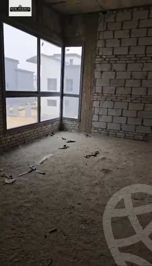 https://aqarmap.com.eg/en/listing/6375804-for-sale-cairo-new-cairo-compounds-kmbwnd-kryk-twn-il-cazar