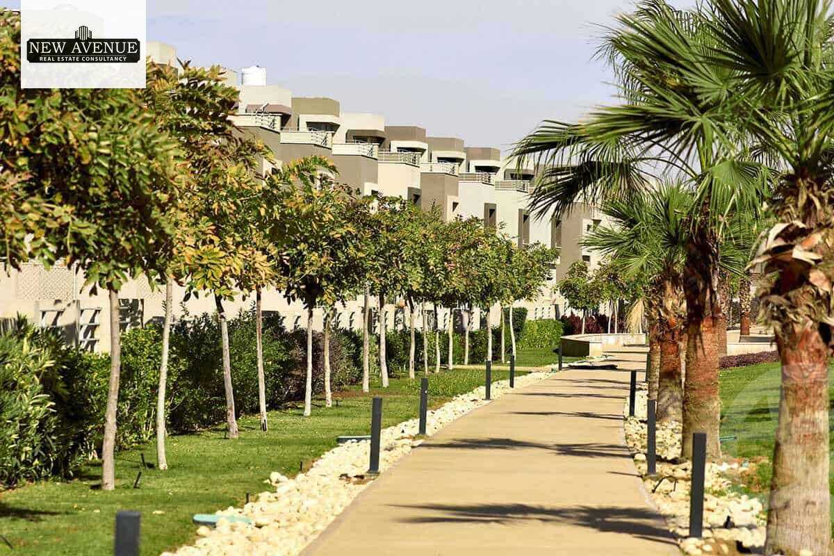 https://aqarmap.com.eg/ar/listing/6377611-for-sale-cairo-new-cairo-compounds-blm-hylz-qtmy-kstnshn