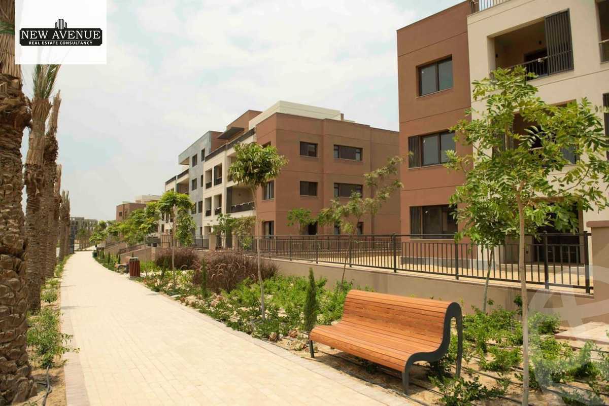 https://aqarmap.com.eg/en/listing/6378922-for-sale-cairo-new-cairo-compounds-district-5-the-plateau-district-5