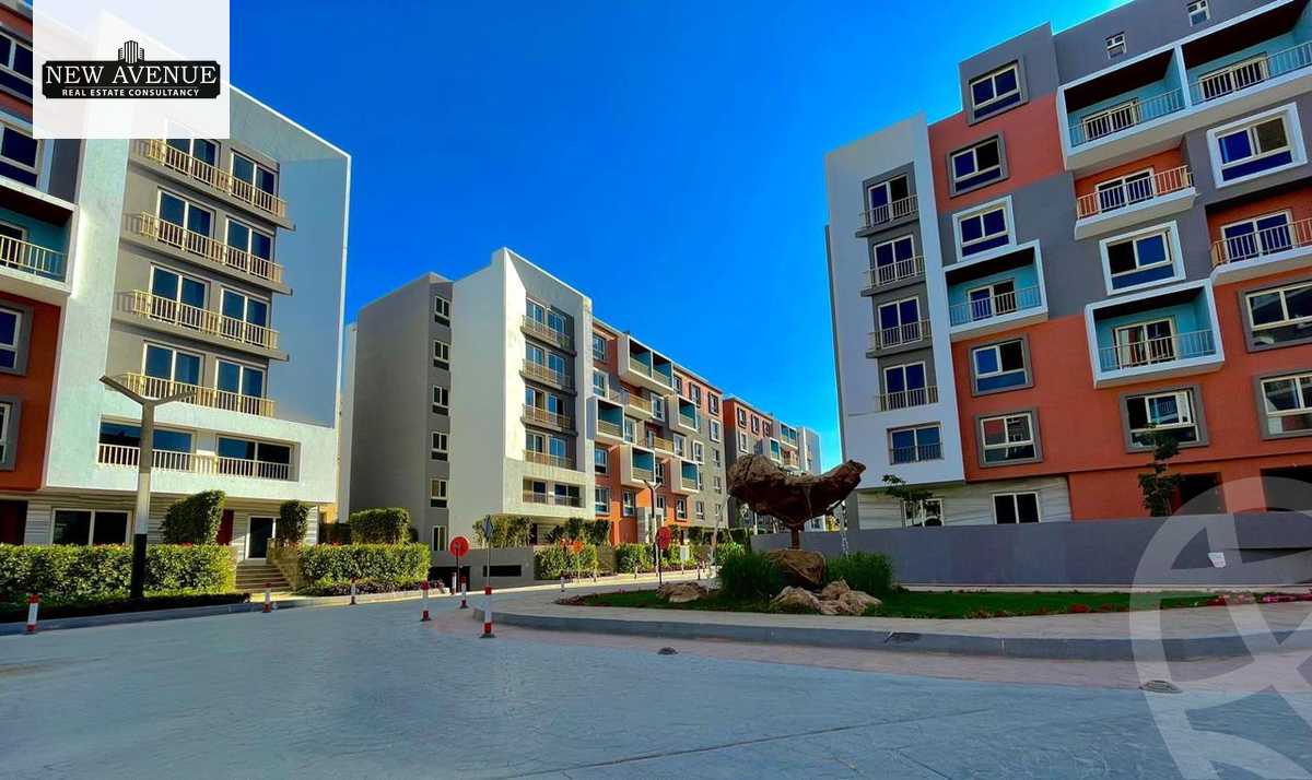 https://aqarmap.com.eg/ar/listing/6379045-for-sale-cairo-new-cairo-compounds-mwrd-fq-llttwyr