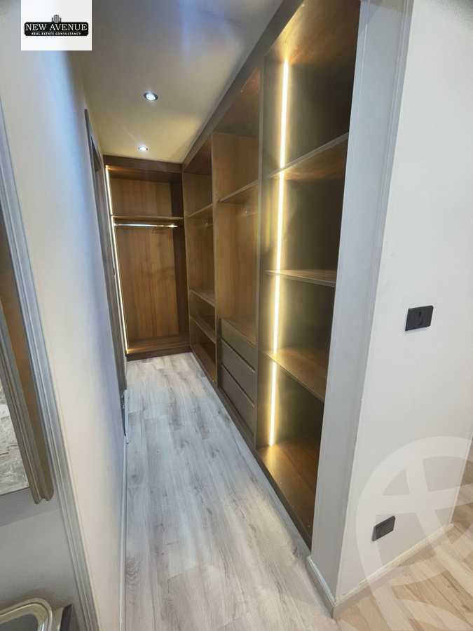 https://aqarmap.com.eg/ar/listing/6379045-for-sale-cairo-new-cairo-compounds-mwrd-fq-llttwyr