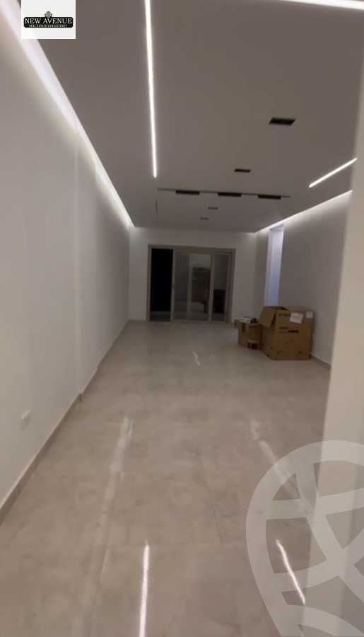 https://aqarmap.com.eg/en/listing/6379060-for-sale-cairo-new-cairo-compounds-moon-valley