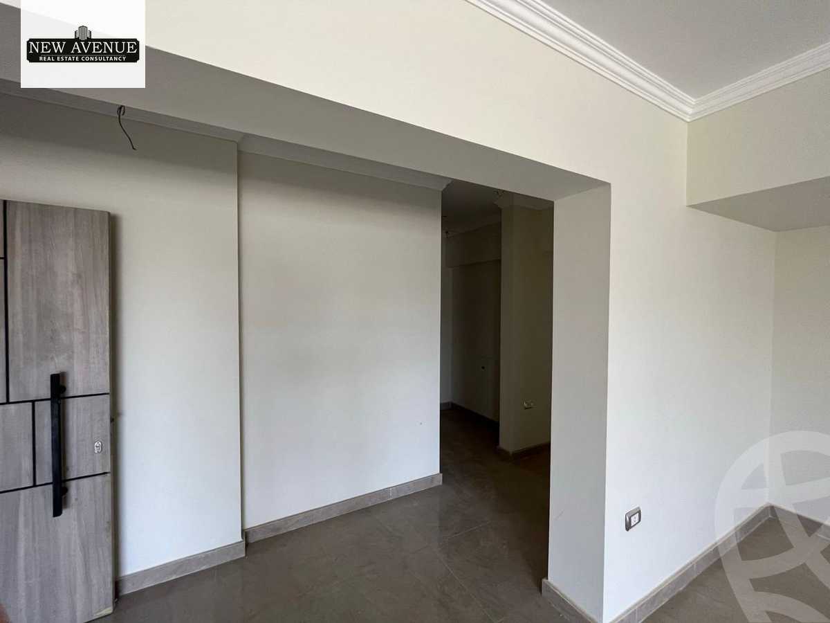 https://aqarmap.com.eg/ar/listing/6379306-for-sale-cairo-new-cairo-compounds-blm-hylz-nyw-kyrw