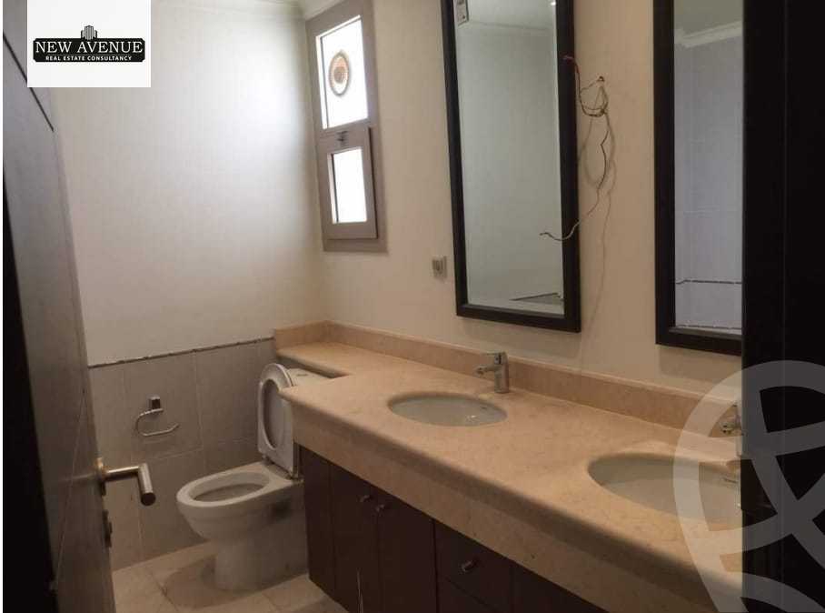 https://aqarmap.com.eg/ar/listing/6379738-for-sale-cairo-mokattam-compounds-uptown-cairo-auroraa-uptown-cairo