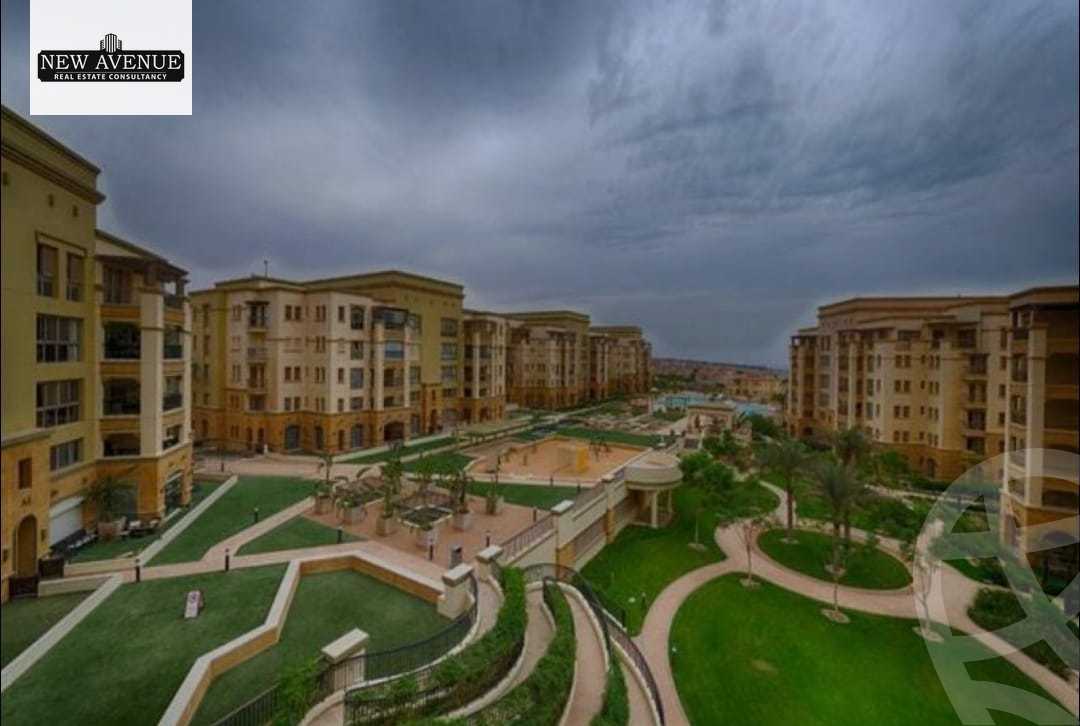 https://aqarmap.com.eg/ar/listing/6379738-for-sale-cairo-mokattam-compounds-uptown-cairo-auroraa-uptown-cairo