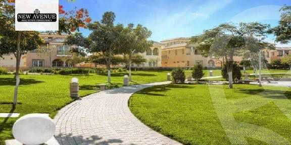 https://aqarmap.com.eg/en/listing/6380164-for-sale-cairo-new-cairo-compounds-hyde-park-central-compound