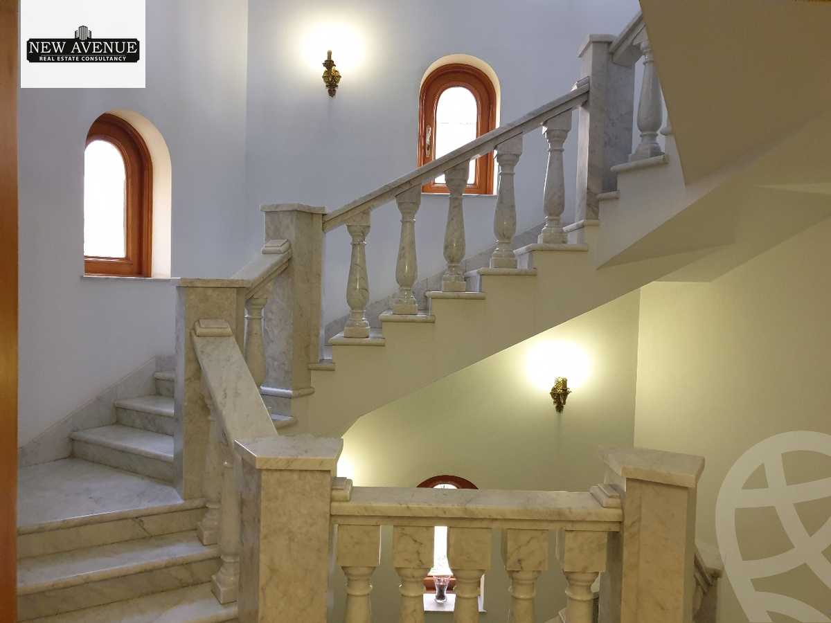 https://aqarmap.com.eg/ar/listing/6380549-for-sale-cairo-new-cairo-ganob-el-akadamiya-south-academy-a-zaid-ebn-haretha-st
