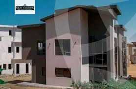 https://aqarmap.com.eg/ar/listing/6380582-for-sale-cairo-new-cairo-compounds-kmbwnd-kryk-twn-il-cazar