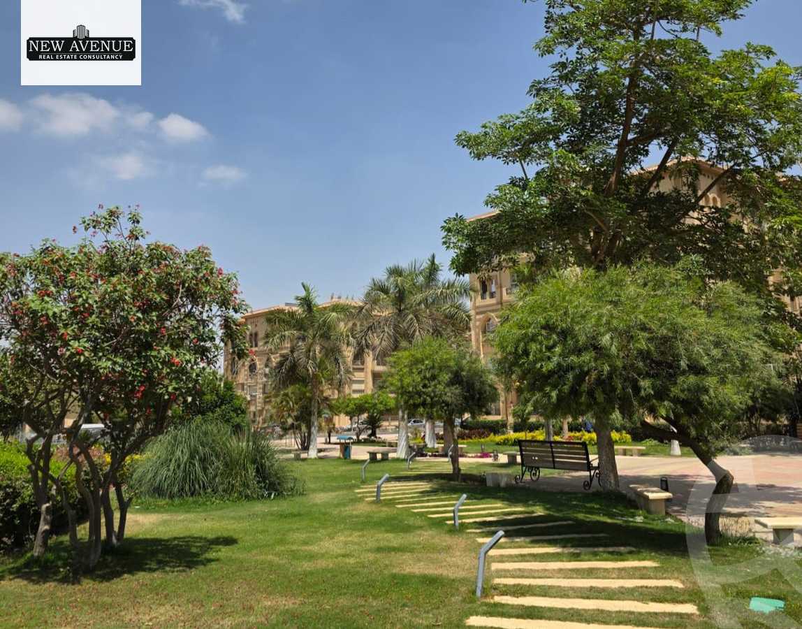 https://aqarmap.com.eg/en/listing/6383487-for-sale-cairo-new-cairo-compounds-hayati-residence