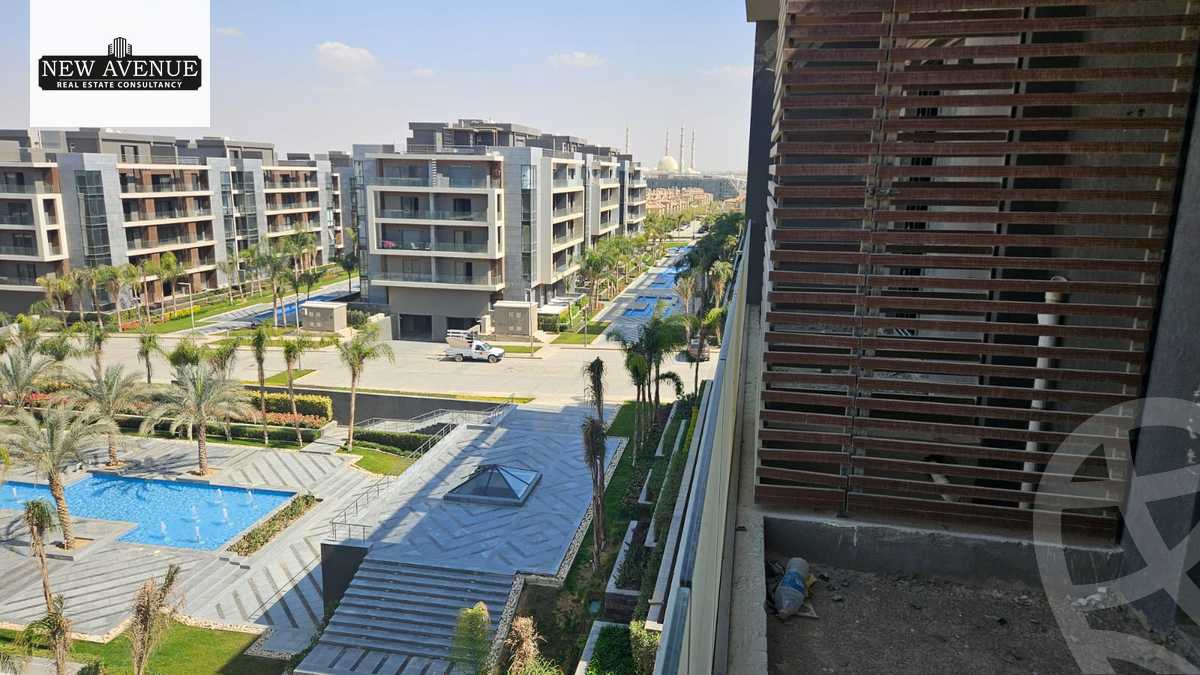 https://aqarmap.com.eg/en/listing/6384441-for-sale-cairo-new-cairo-compounds-el-patio-oro