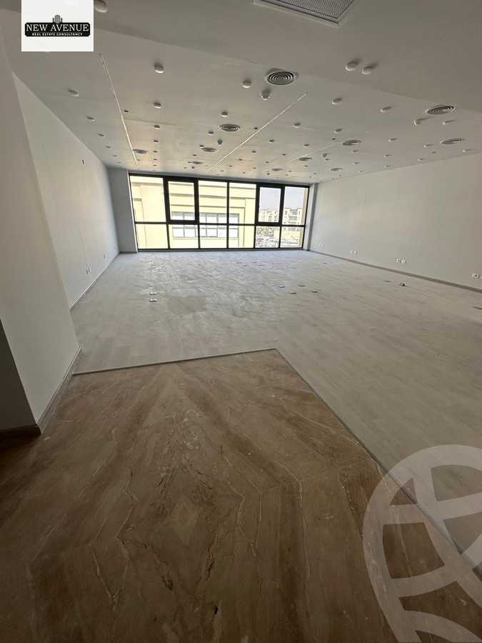 https://aqarmap.com.eg/ar/listing/6384572-for-rent-cairo-new-cairo-compounds-mivida-mivida-business-park-emaar