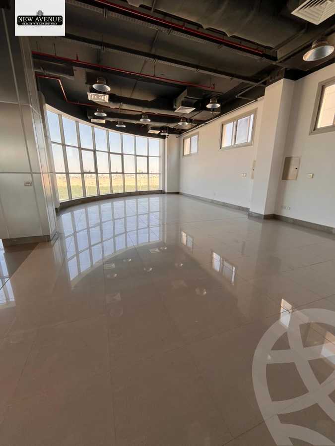 https://aqarmap.com.eg/ar/listing/6384619-for-rent-cairo-el-shorouk-compounds-maadi-view