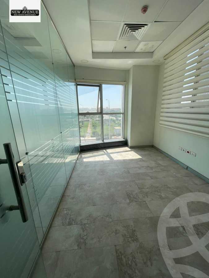 https://aqarmap.com.eg/ar/listing/6384619-for-rent-cairo-el-shorouk-compounds-maadi-view