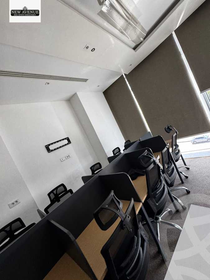 https://aqarmap.com.eg/en/listing/6384639-for-sale-cairo-new-cairo-compounds-leven-square-mall
