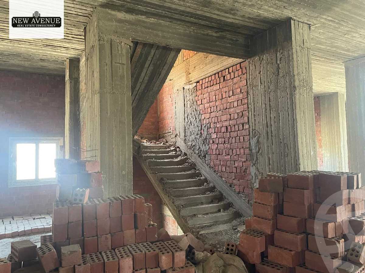 https://aqarmap.com.eg/ar/listing/6385278-for-sale-cairo-el-shorouk-compounds-maadi-view