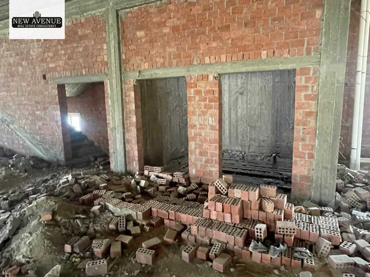 https://aqarmap.com.eg/ar/listing/6385278-for-sale-cairo-el-shorouk-compounds-maadi-view