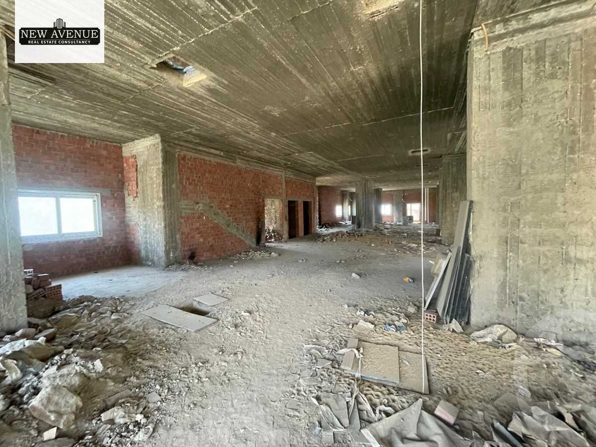 https://aqarmap.com.eg/ar/listing/6385278-for-sale-cairo-el-shorouk-compounds-maadi-view