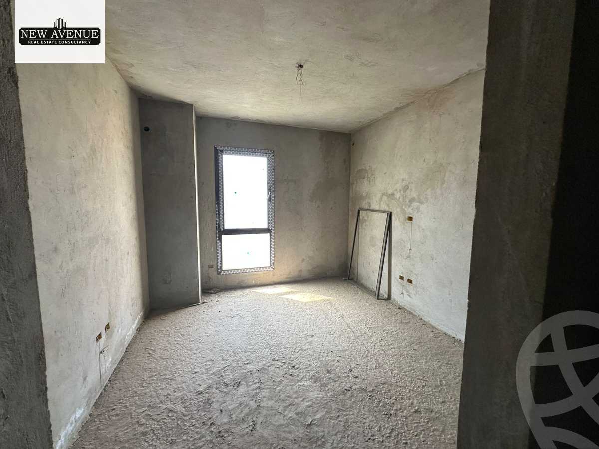 https://aqarmap.com.eg/ar/listing/6387354-for-sale-cairo-new-cairo-compounds-eastown-eastown-parks