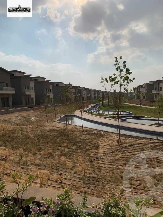 https://aqarmap.com.eg/ar/listing/6387894-for-sale-cairo-new-cairo-compounds-kmbwnd-kryk-twn-il-cazar