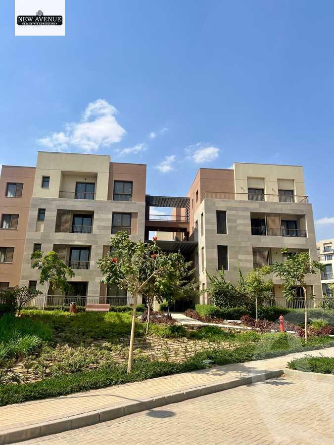 https://aqarmap.com.eg/ar/listing/6390710-for-sale-cairo-new-cairo-compounds-district-5-the-plateau-district-5