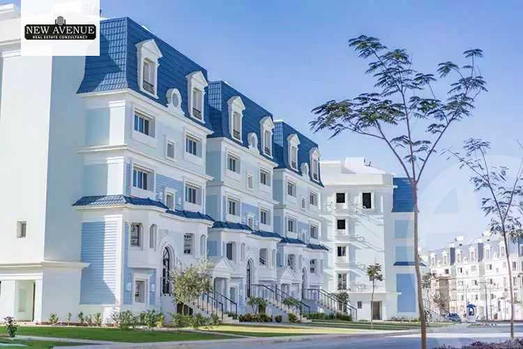 https://aqarmap.com.eg/en/listing/6390756-for-sale-cairo-new-cairo-compounds-mountain-view-hyde-park