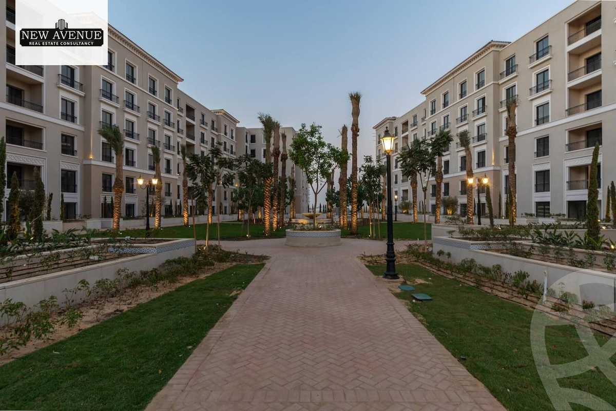 https://aqarmap.com.eg/ar/listing/6392989-for-sale-cairo-el-sheikh-zayed-city-compounds-kmbwnd-fyldj-wyst-dr-llttwyr