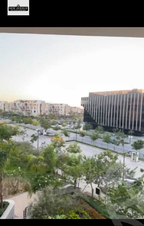 https://aqarmap.com.eg/en/listing/6393133-for-sale-cairo-new-cairo-compounds-eastown-eastown-parks