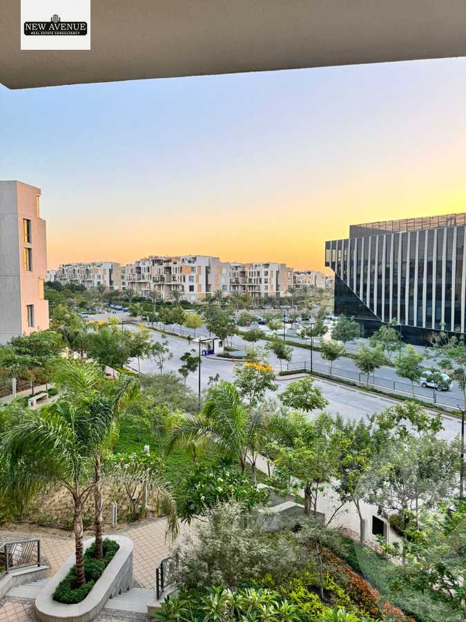 https://aqarmap.com.eg/en/listing/6393133-for-sale-cairo-new-cairo-compounds-eastown-eastown-parks