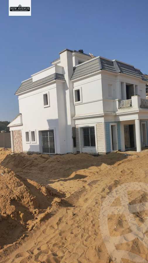 https://aqarmap.com.eg/ar/listing/6393153-for-sale-cairo-new-cairo-compounds-mountain-view1-1-compound