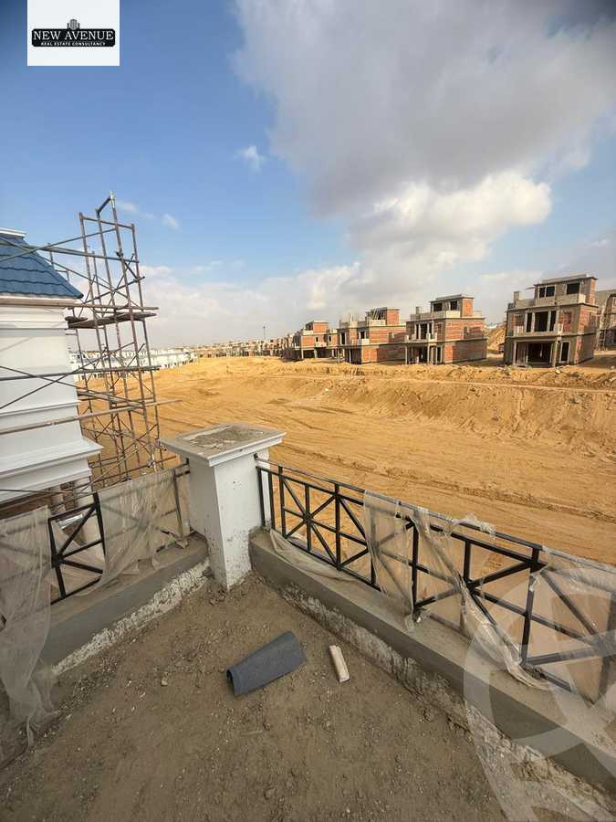 https://aqarmap.com.eg/ar/listing/6393153-for-sale-cairo-new-cairo-compounds-mountain-view1-1-compound