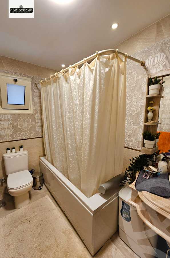 https://aqarmap.com.eg/en/listing/6393311-for-sale-cairo-el-maadi-degla-street-254