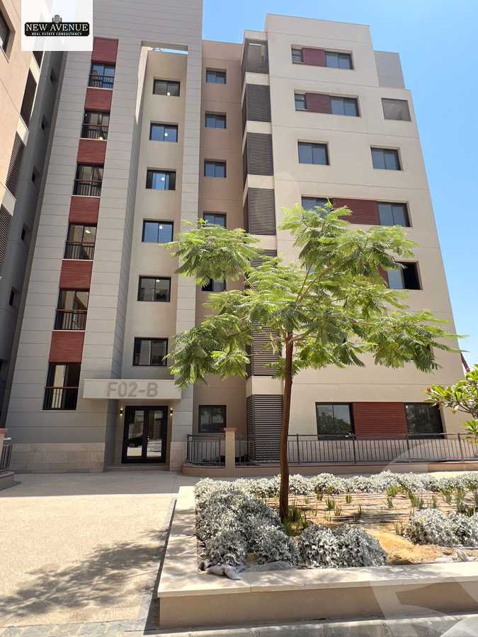 https://aqarmap.com.eg/ar/listing/6393335-for-sale-cairo-new-cairo-compounds-district-5-the-plateau-district-5