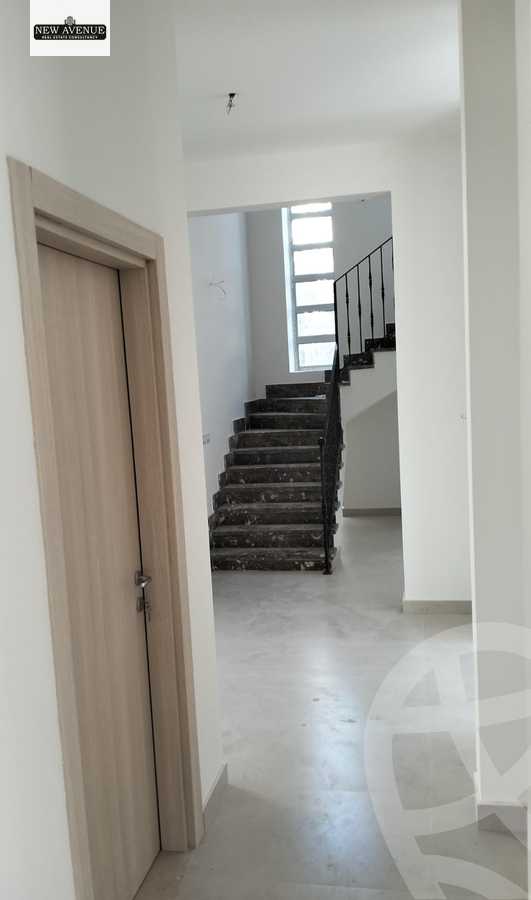 https://aqarmap.com.eg/en/listing/6393557-for-sale-cairo-el-sheikh-zayed-city-compounds-kmbwnd-ljry-swdyk