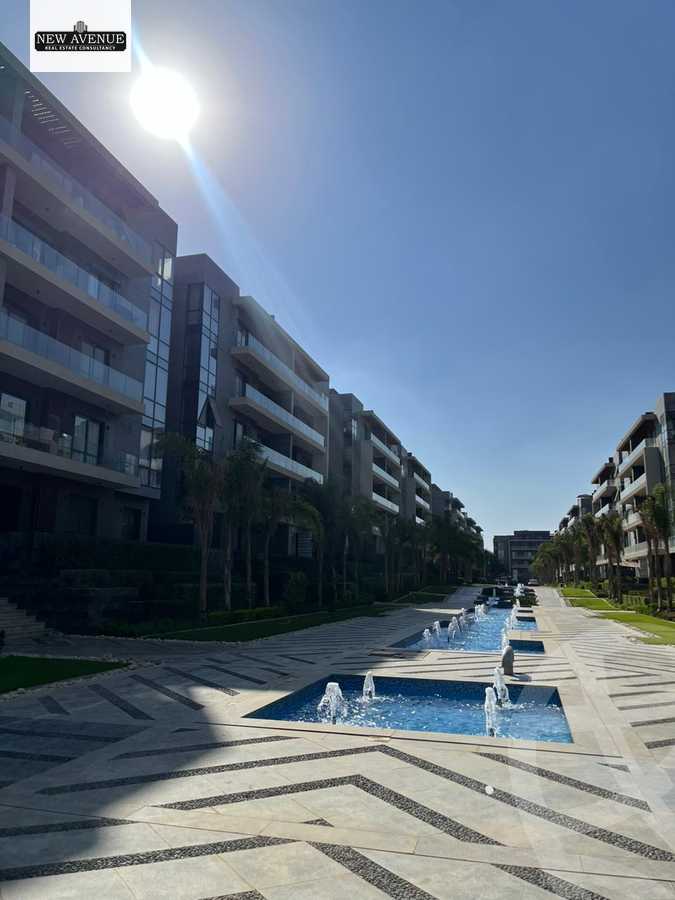 https://aqarmap.com.eg/en/listing/6393615-for-sale-cairo-new-cairo-compounds-el-patio-oro