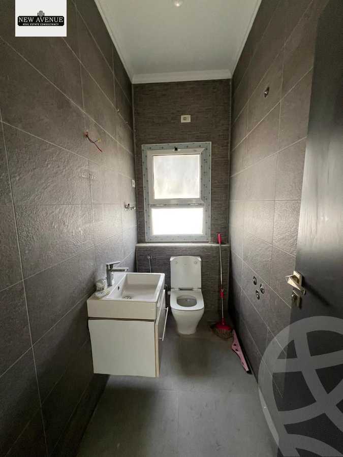 https://aqarmap.com.eg/en/listing/6393670-for-sale-cairo-new-cairo-compounds-hyde-park-park-corner-hyde-park