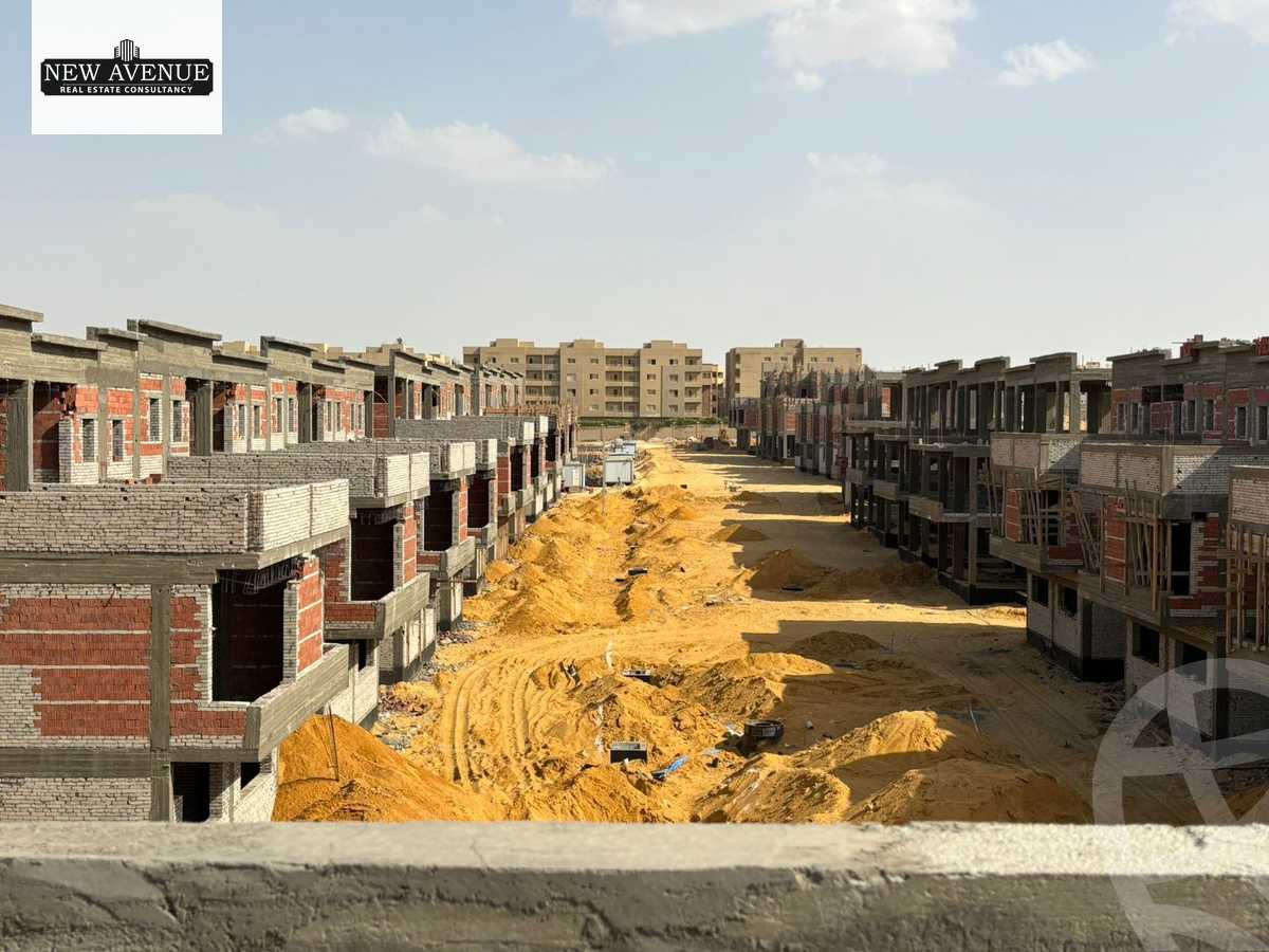https://aqarmap.com.eg/en/listing/6394955-for-sale-cairo-new-cairo-compounds-eastshire-alqamzi
