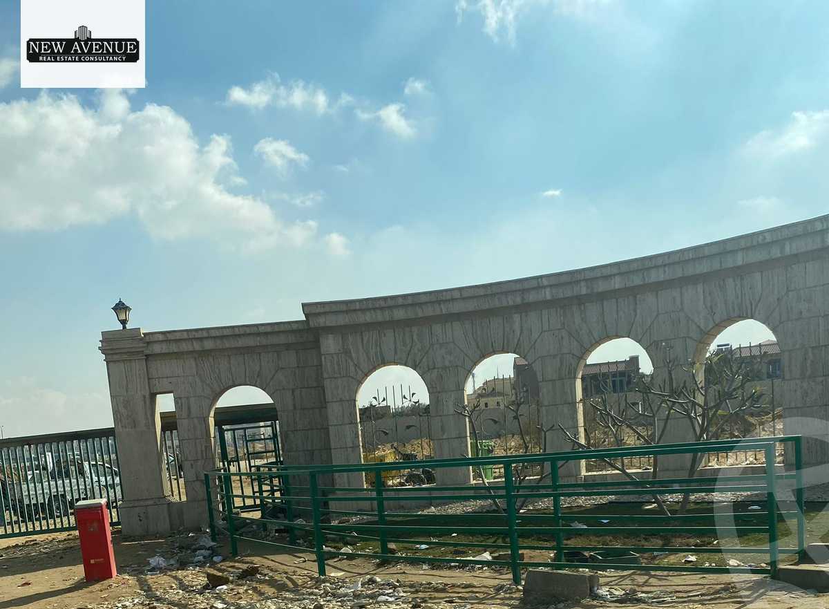 https://aqarmap.com.eg/en/listing/6395265-for-sale-cairo-new-cairo-compounds-hyde-park-park-corner-hyde-park