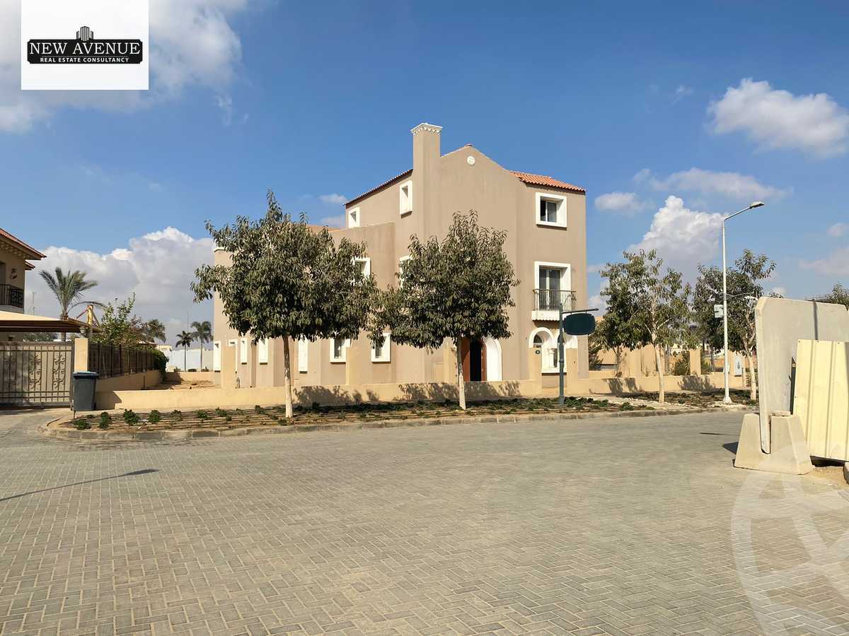 https://aqarmap.com.eg/en/listing/6395265-for-sale-cairo-new-cairo-compounds-hyde-park-park-corner-hyde-park